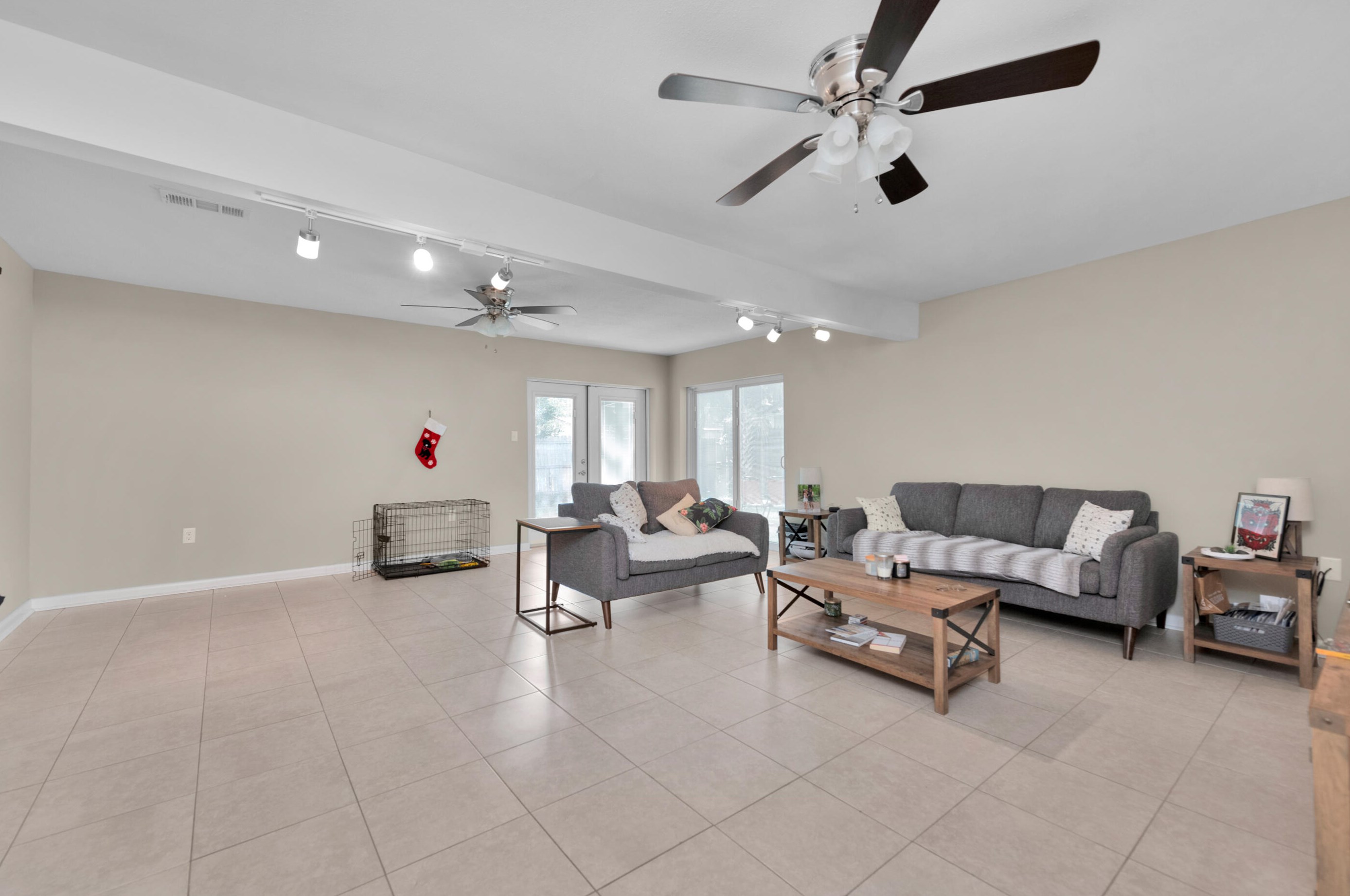 230 Gregory Dr, Mary Esther, FL 32569