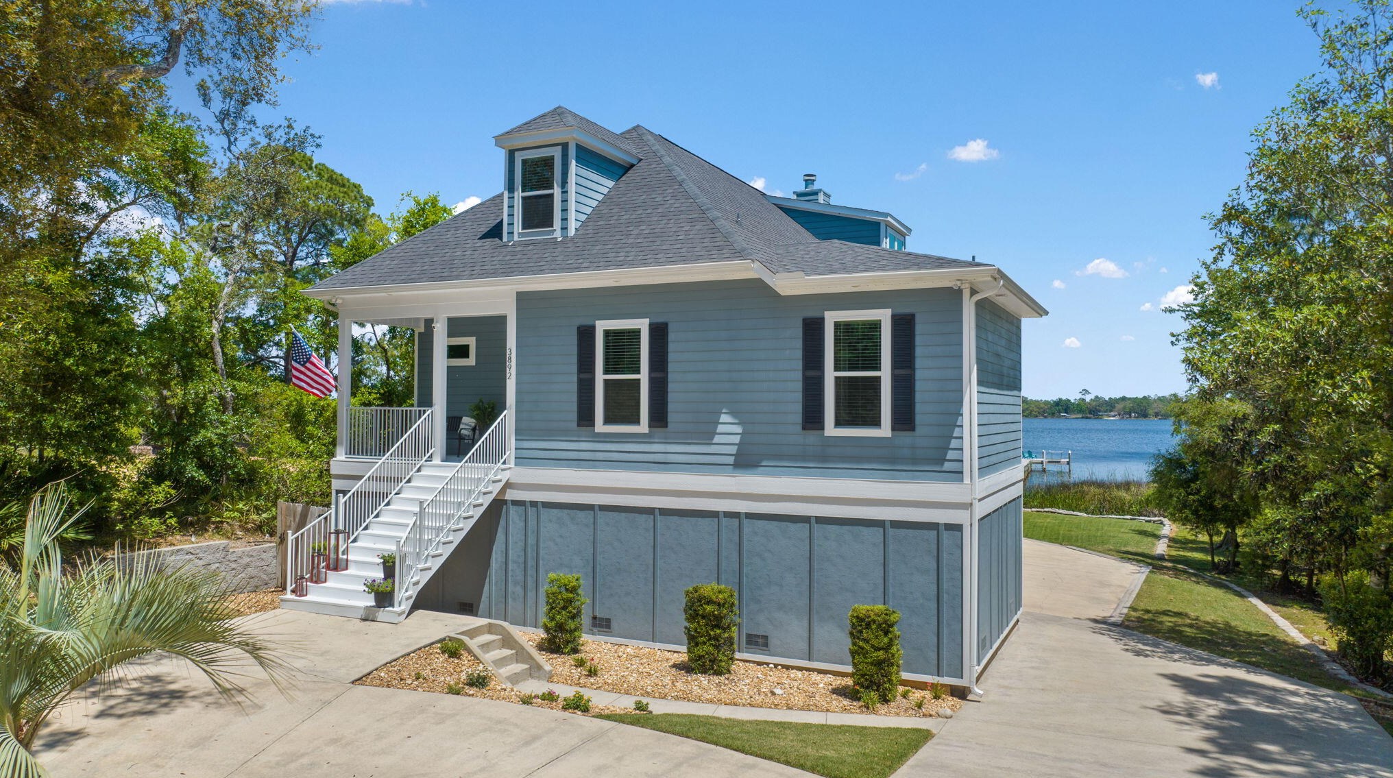 3892 Plantation Cove Ct, Milton, FL 32583