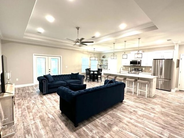 14 Lucky Ln, Mary Esther FL  32569-1424 exterior