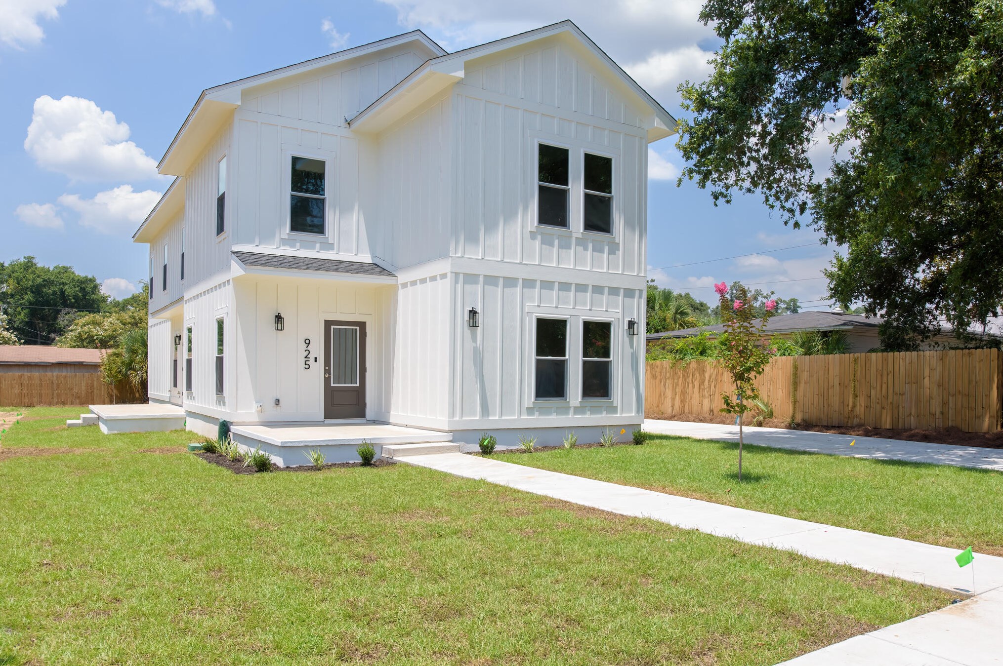 925 N B Street N, Pensacola, FL 32501