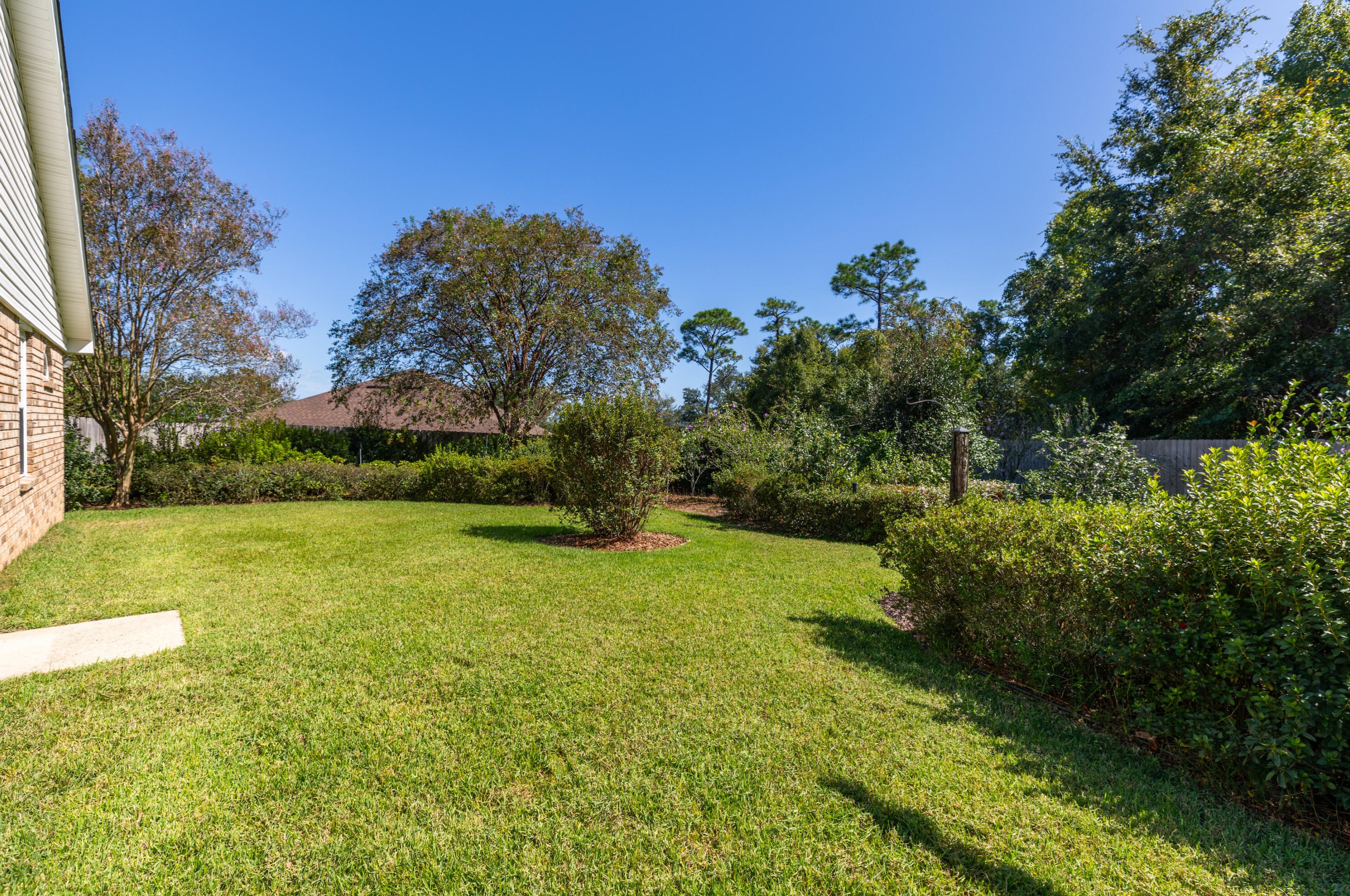 5425 Dynasty Dr, Pensacola, FL 32504
