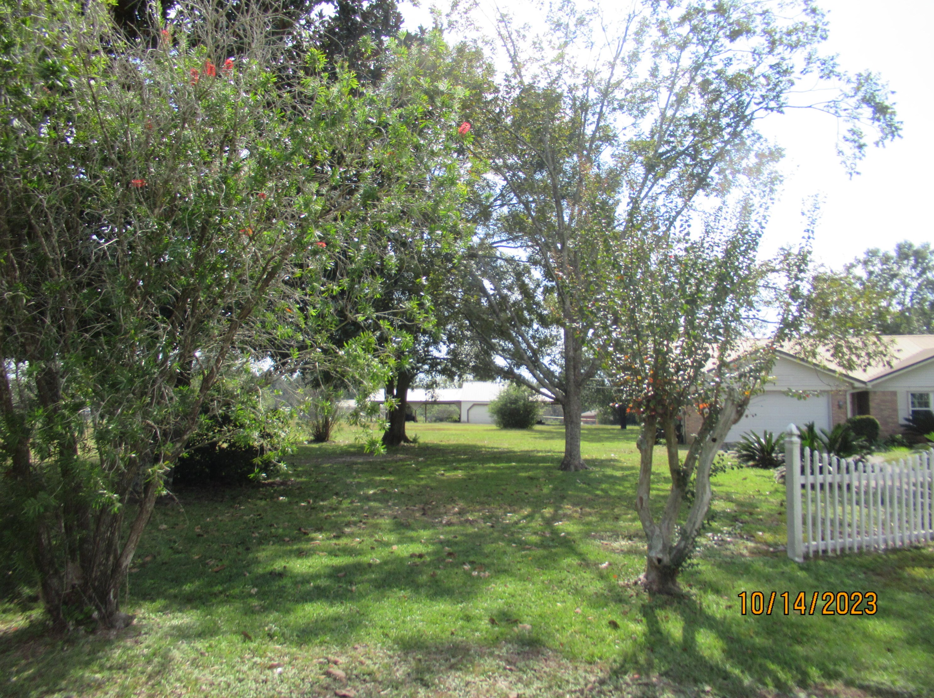 1641 Blanc Ln, Cantonment, FL 32533-9263