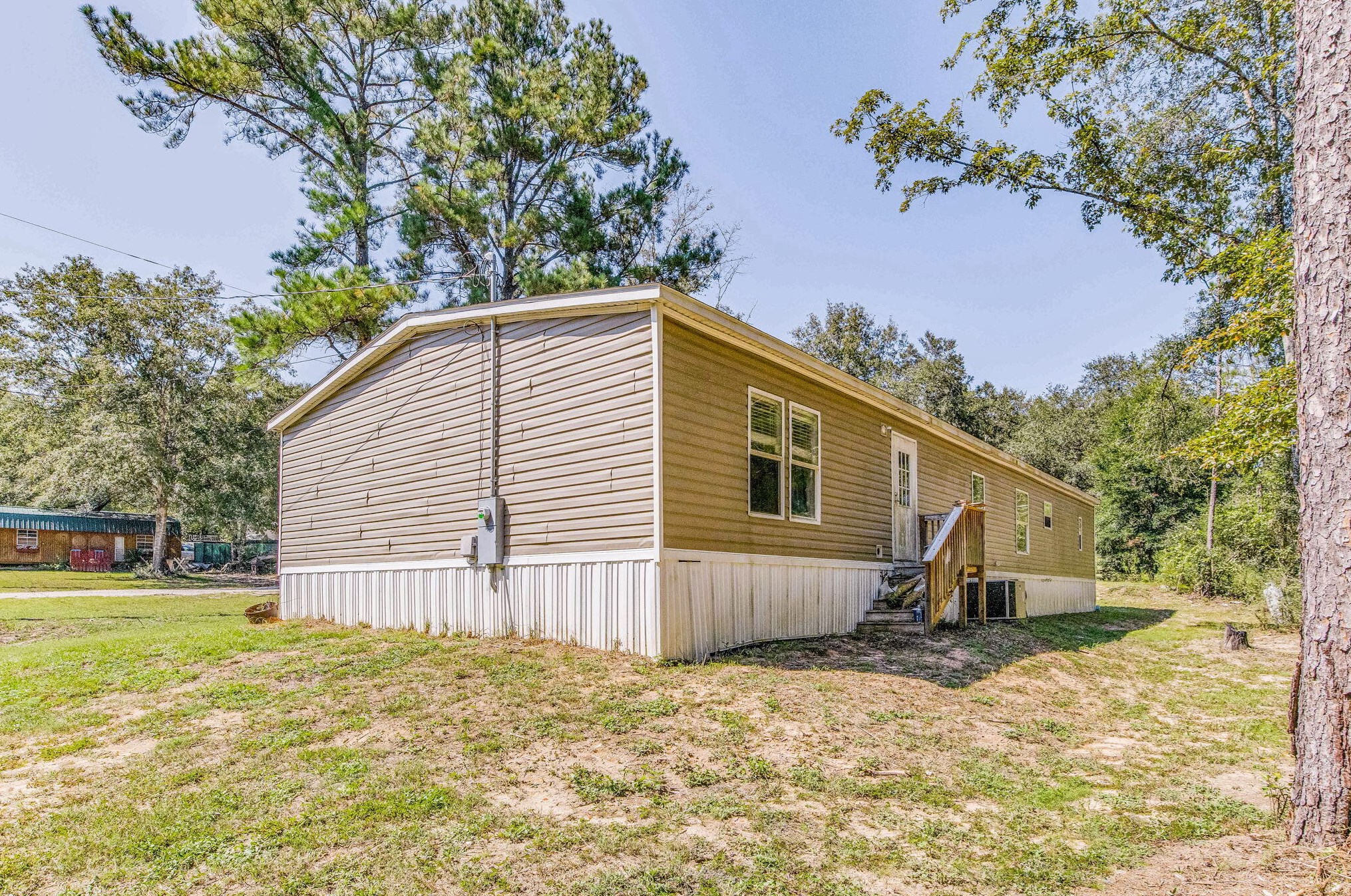 5985 Chardee Rd, Crestview FL  32539-9507 exterior
