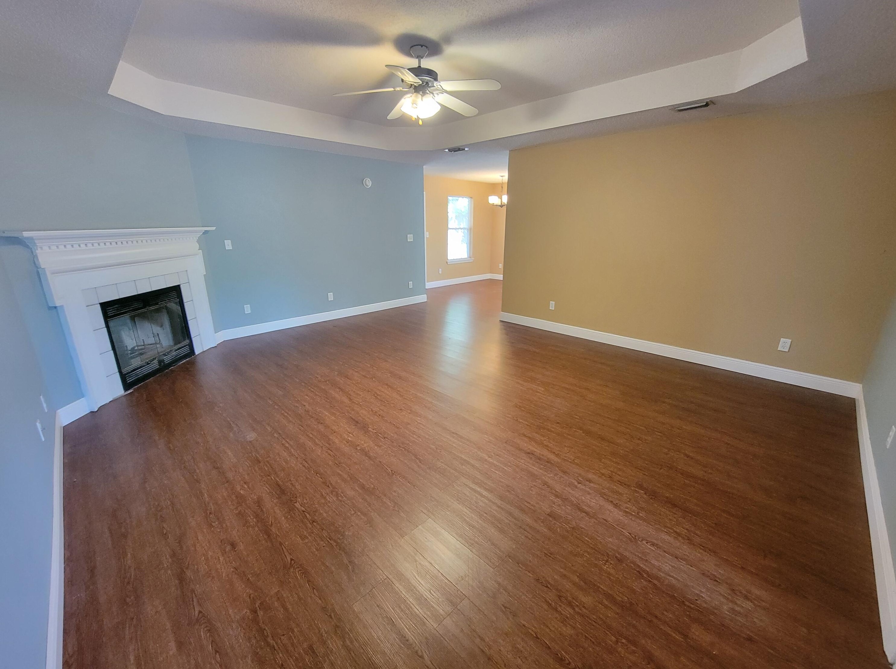 832 Fairview Dr, Fort Walton Beach, FL 32547
