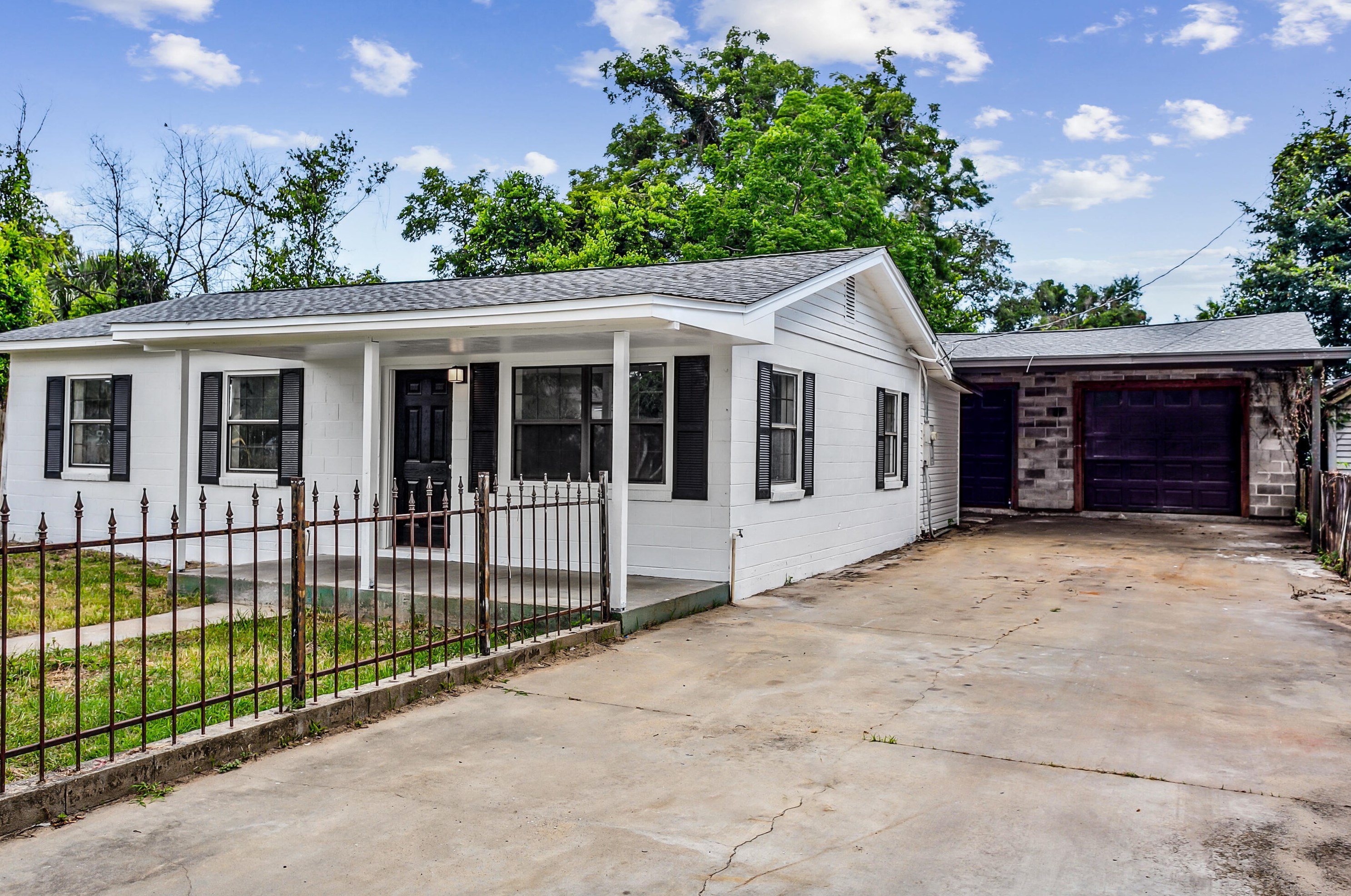 3701 Theresa St, Pensacola, FL 32505