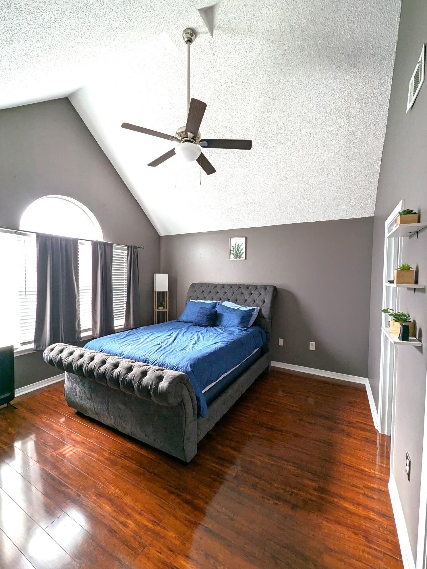 431 Sandy Ridge Cir, Mary Esther, FL 32569
