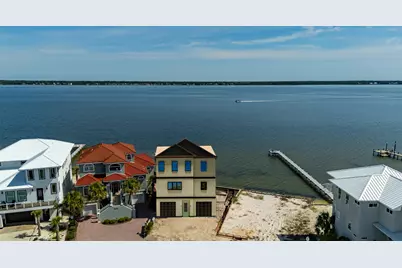 1484 Bermuda Drive, Navarre, FL 32566 - Photo 2