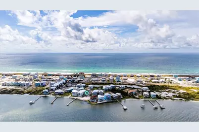 1484 Bermuda Drive, Navarre, FL 32566 - Photo 10