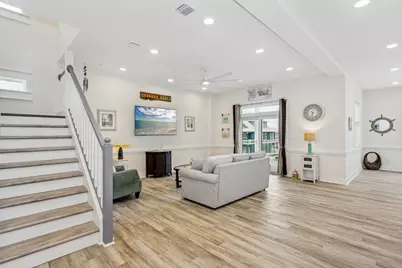 7395 Grand Navarre Boulevard, Navarre, FL 32566 - Photo 10