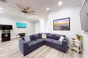 8082 Gulf Blvd, Navarre, FL 32566 - Photo 12