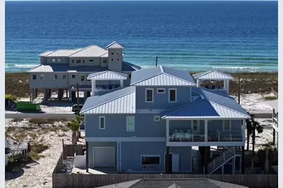 8082 Gulf Boulevard, Navarre, FL 32566 - Photo 2