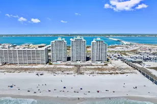 8577 Gulf Blvd, Navarre, FL 32566 - Photo 36