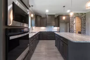 2041 Grayson Dr, Navarre, FL 32566 - Photo 6