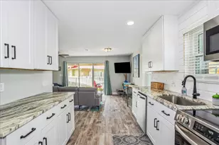 7476 Sunset Harbor Dr, Navarre, FL 32566 - Photo 18