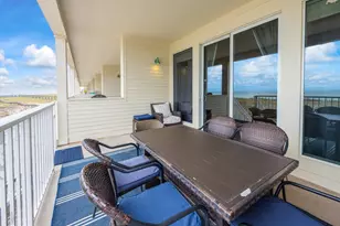 8425 Gulf Blvd, Navarre, FL 32566 - Photo 4