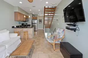 8173 Gulf Blvd, Navarre, FL 32566 - Photo 8