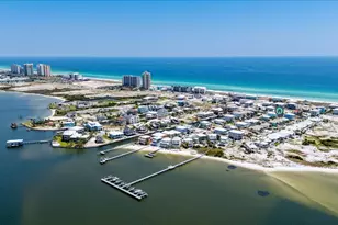 1487 Homeport Dr, Navarre, FL 32566 - Photo 52