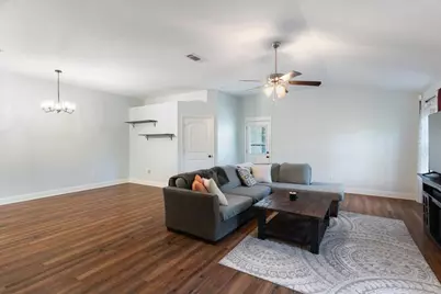 9044 Quail Roost Drive, Navarre, FL 32566 - Photo 16