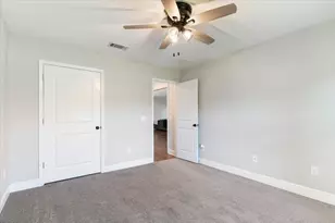 9044 Quail Roost Dr, Navarre, FL 32566 - Photo 6