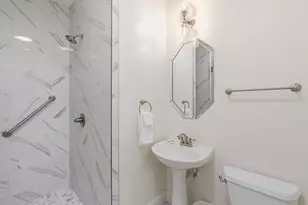 7433 Gulf Blvd, Navarre, FL 32566 - Photo 16