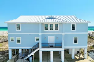 7433 Gulf Blvd, Navarre, FL 32566 - Photo 1