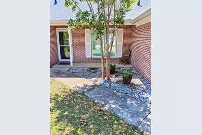 4568 Kate Court, Niceville, FL 32578 - Photo 2