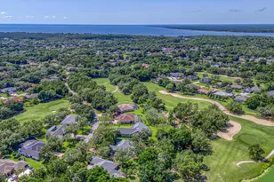 2796 Pebble Beach Dr, Navarre, FL 32566 - Photo 94