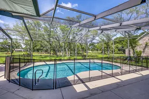 2796 Pebble Beach Dr, Navarre, FL 32566 - Photo 58