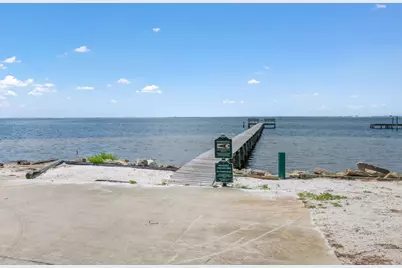 1604 Smugglers Cove Circle, Gulf Breeze, FL 32563 - Photo 26