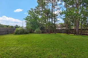 2092 Pritchard Point Dr, Navarre, FL 32566 - Photo 36