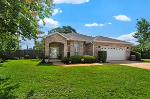 2092 Pritchard Point Dr, Navarre, FL 32566 - Photo 1