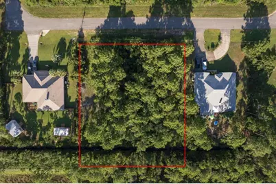 2339 Winfield Drive, Navarre, FL 32566 - Photo 10