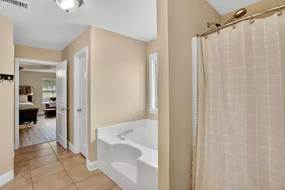 2900 Wallace Lake Road, Pace, FL 32571 - Photo 14