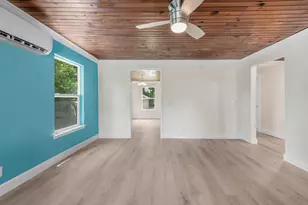 211 Broadmoor Ln, Pensacola, FL 32507 - Photo 6