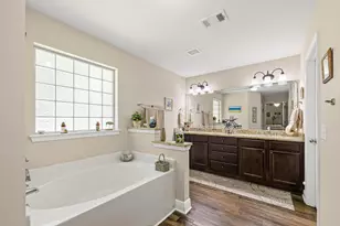 6065 Autumn Pines Cir, Pace, FL 32571 - Photo 24