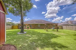 6065 Autumn Pines Cir, Pace, FL 32571 - Photo 36