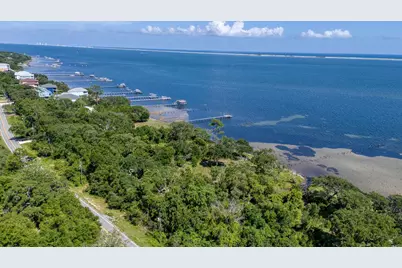 5161 Soundside Drive, Gulf Breeze, FL 32563 - Photo 8