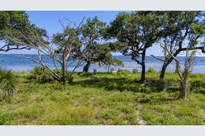 5161 Soundside Drive, Gulf Breeze, FL 32563 - Photo 26