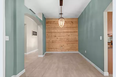 303 Patricia Lane, Fort Walton Beach, FL 32547 - Photo 10