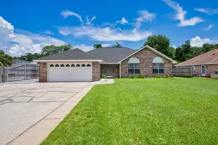 303 Patricia Ln, Fort Walton Beach, FL 32547 - Photo 4