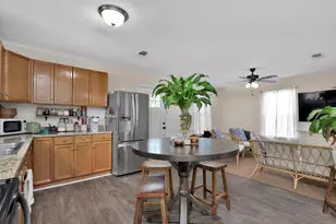 304 N E Street N, Pensacola, FL 32501 - Photo 6