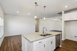 4016 Watergate Dr, Milton, FL 32570 - Photo 12