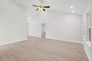 7929 Twin Lake Dr Dr, Milton, FL 32583 - Photo 8