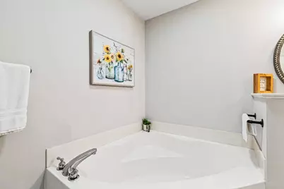 1391 Tiger Lake Drive, Gulf Breeze, FL 32563 - Photo 22