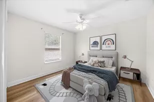 1401 Mark Twain Ct, Niceville, FL 32578 - Photo 14