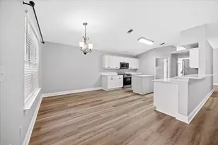 1401 Mark Twain Ct, Niceville, FL 32578 - Photo 24