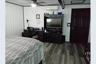 7476 Gulf Boulevard, Navarre, FL 32566 - Photo 22