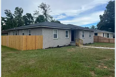 3090 N 15th Avenue N, Pensacola, FL 32503 - Photo 6