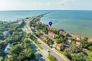 70 Baybridge Dr, Gulf Breeze, FL 32561 - Photo 8