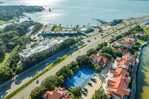 70 Baybridge Dr, Gulf Breeze, FL 32561 - Photo 18